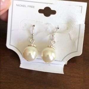 Pearl earrings